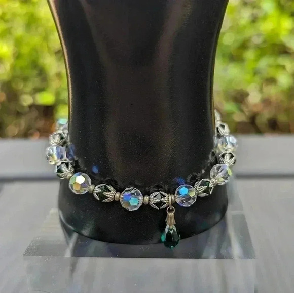 Handmade May Birthstone Stretch Fashion Women's Bracelet (New) - Picture 5 of 9